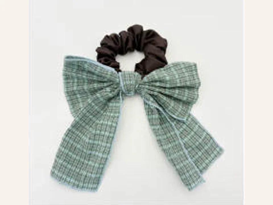 Green checked bow scrunchie development sample
